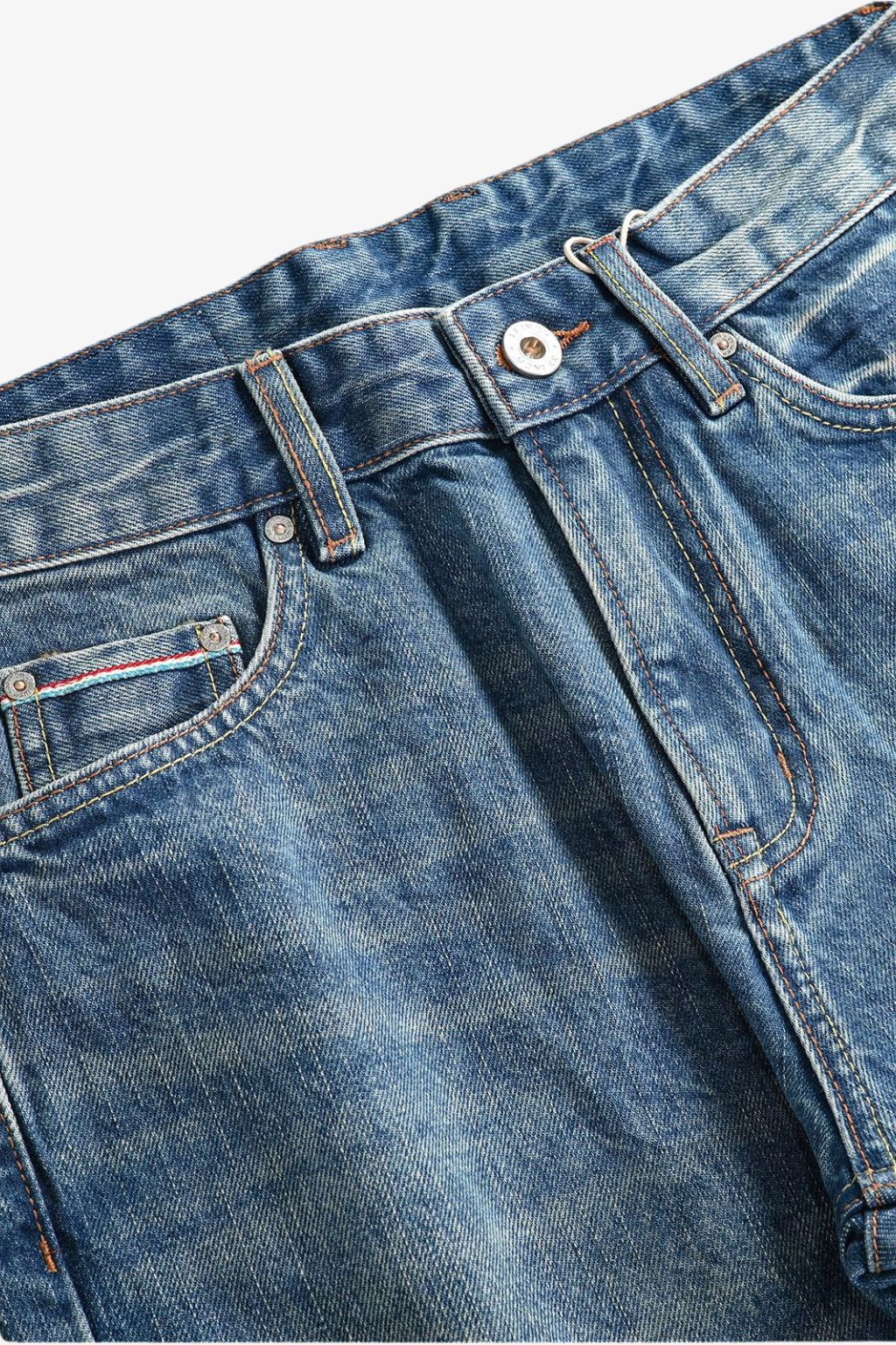 QĪNGYĀN | 青烟 Selvedge 14oz Straight, Faded Indigo Denim
