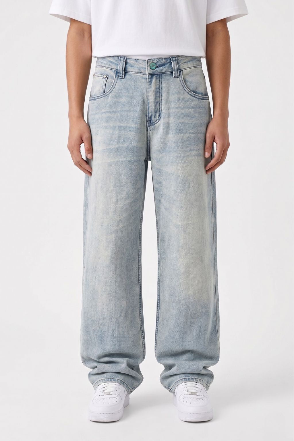 Light Wash Relaxed Denim